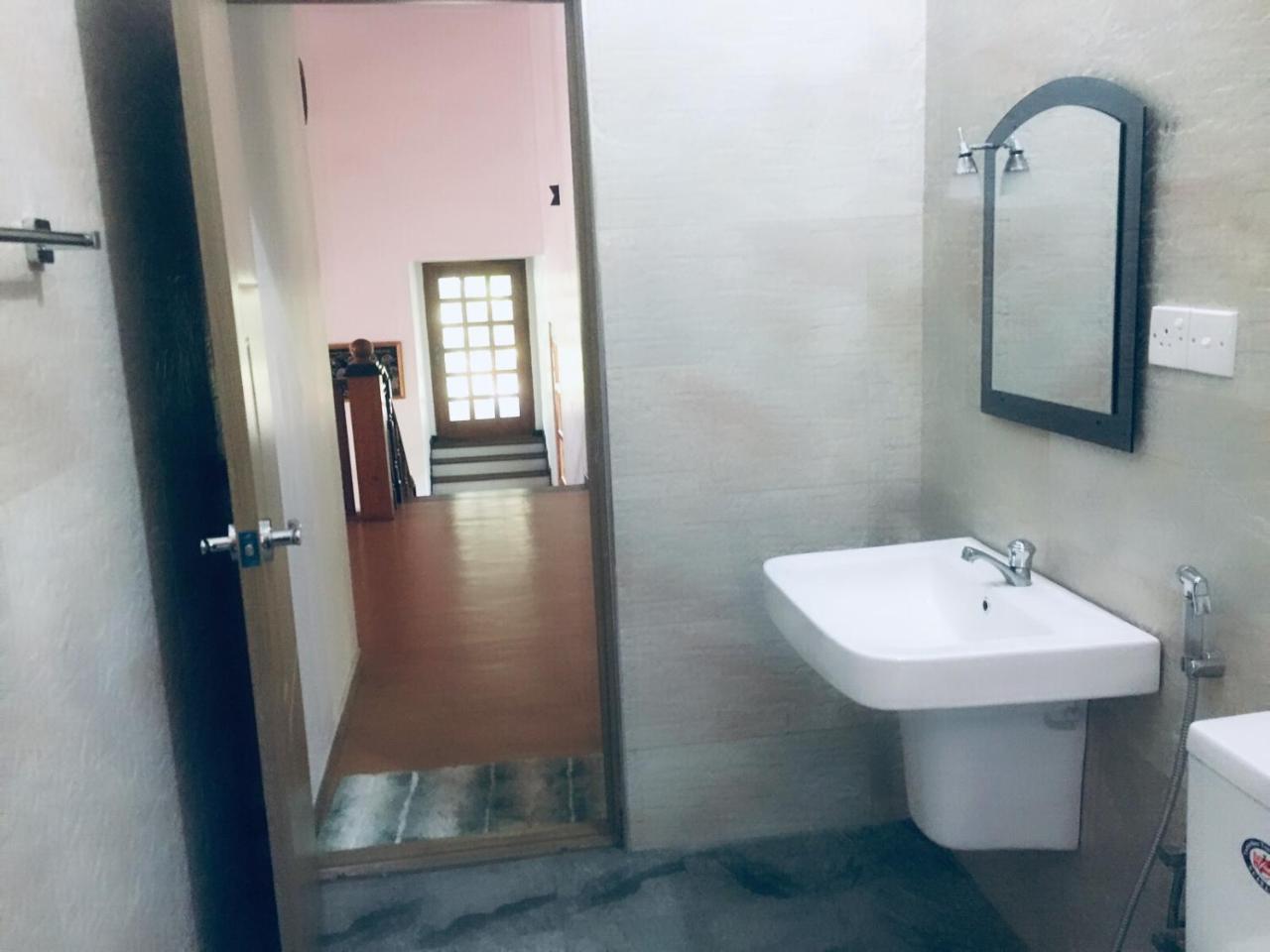 Casa Blanca Hotel Ahangama Buitenkant foto