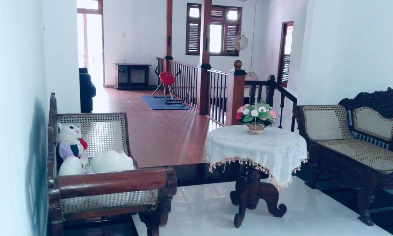 Casa Blanca Hotel Ahangama Buitenkant foto